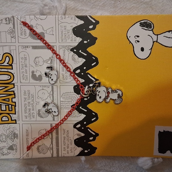 Peanuts - Picture 4 of 4